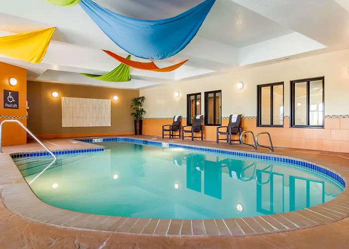 Comfort Inn & Suites Brighton Denver Ne Medical Center